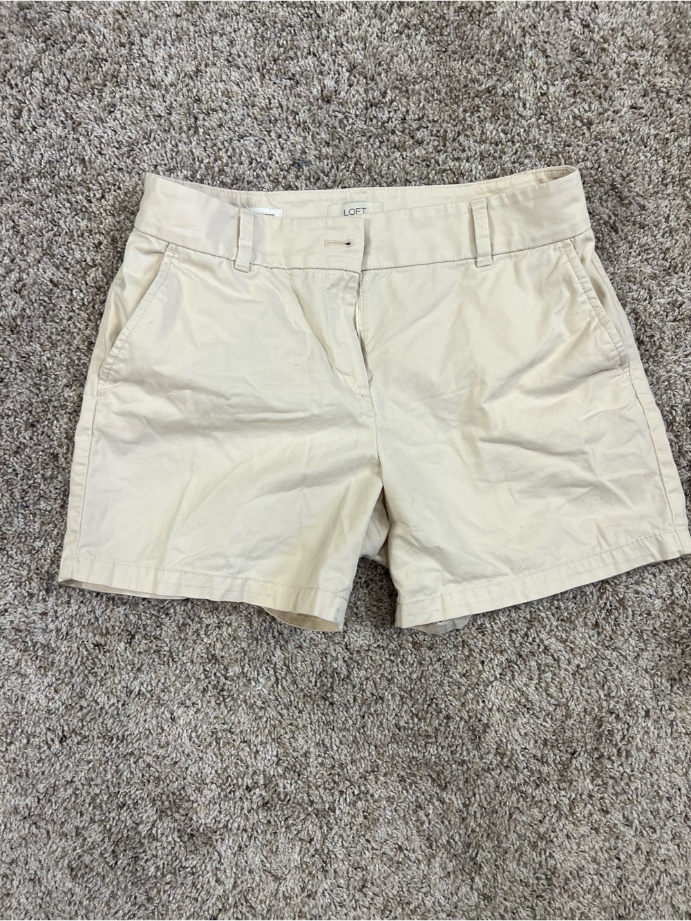Loft Curvy 6" Short Khaki Chino Women's 4 Flat Front Preppy Belt Loops Pockets